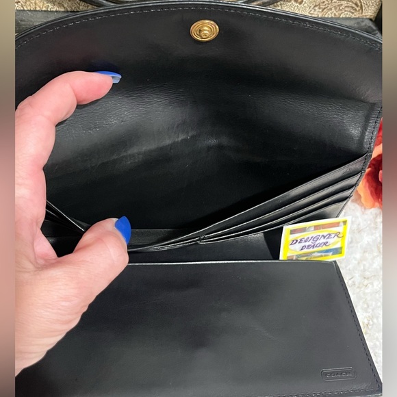 COACH Vintage Legacy Black Leather Trifold  Wallet Good Condition - Picture 7 of 12
